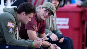 Brock Purdy Trở Lại Đội Hình Chính Của San Francisco 49ers Sau 6 Trận Vắng Mặt 4 Brock Purdy Trở Lại Đội Hình Chính Của San Francisco 49ers Sau 6 Trận Vắng Mặt