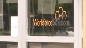 Nghiên cứu mới: Người lao động khu vực Houston muốn đổi nghề vì cân bằng cuộc sống, không chỉ vì tiền lương 3 Nghiên cứu mới: Người lao động khu vực Houston muốn đổi nghề vì cân bằng cuộc sống, không chỉ vì tiền lương