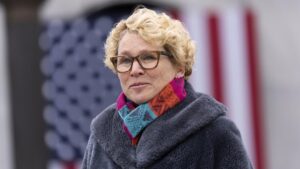 Nữ Dân Biểu Houlahan Thất Vọng Vì Đảng Cộng Hòa Im Lặng Trước Bình Luận Của Tổng Thống Trump 27 Nữ Dân Biểu Houlahan Thất Vọng Vì Đảng Cộng Hòa Im Lặng Trước Bình Luận Của Tổng Thống Trump