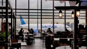 Chuyến bay từ Newark đi Nam Phi phải quay đầu vì sự cố y tế khẩn cấp