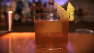 Nhà hàng Nhật Morimoto khai trương lounge mới trên tầng hai