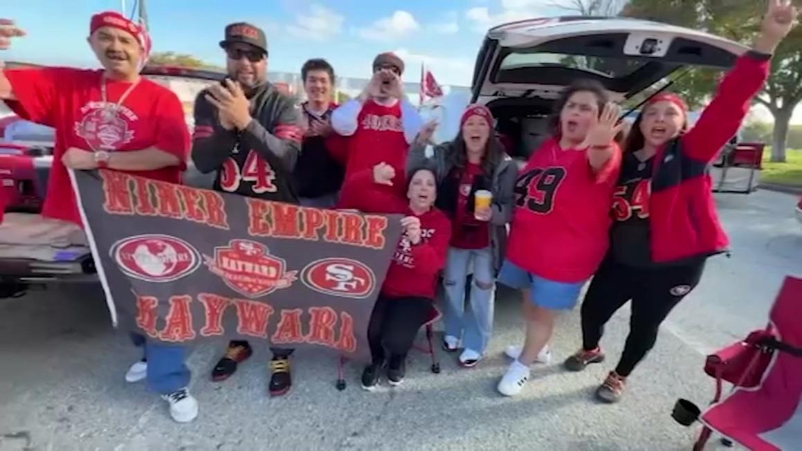18204752 112425 kgo 49ers fans img