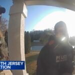 Video Đặc Vụ Liên Bang Đeo Mặt Nạ Đối Đầu Dân Cư Gây Phẫn Nộ