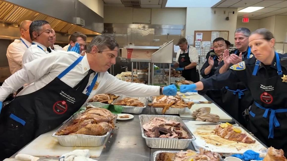 18214071 112625 kgo turkey carve 2 img