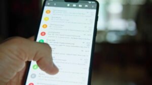 Cảnh Giác Người Mua Sắm Dịp Lễ: Lừa Đảo Mua Sắm Trực Tuyến Tăng Vọt 12 Cảnh Giác Người Mua Sắm Dịp Lễ: Lừa Đảo Mua Sắm Trực Tuyến Tăng Vọt