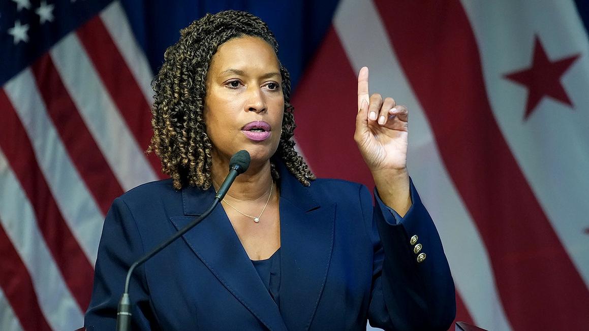 Thị trưởng DC kết thúc nhiệm kỳ 10 năm, không tái tranh cử 1 1cbc806a dc mayor muriel bowser