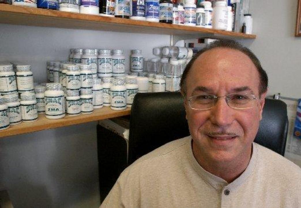 Victor Conte, 'kiến trúc sư' scandal BALCO, qua đời ở tuổi 75 1 20070416 122918 conte