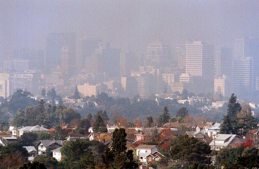 20131220 013600 27 BAY AREA SMOG C