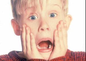 Macaulay Culkin đến Bay Area kỷ niệm 35 năm phim 'Ở nhà một mình' 6 Macaulay Culkin đến Bay Area kỷ niệm 35 năm phim ‘Ở nhà một mình’