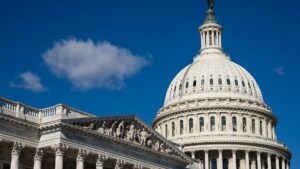 Thượng Nghị Sĩ Nào Vẫn Lãnh Lương Trong Đợt Đóng Cửa Chính Phủ? 31 Thượng Nghị Sĩ Nào Vẫn Lãnh Lương Trong Đợt Đóng Cửa Chính Phủ?