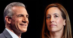 Các Ứng Viên Kết Thúc Chiến Dịch Trước Ngày Bầu Cử tại New Jersey và Virginia 14 Các Ứng Viên Kết Thúc Chiến Dịch Trước Ngày Bầu Cử tại New Jersey và Virginia