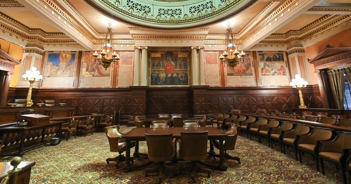 Cử tri Pennsylvania giữ chân ba thẩm phán Tối cao Pháp viện, bảo toàn đa số 5-2 của Đảng Dân chủ 1 251030 pennsylvania legislature bf 1214 5c7093