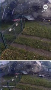 Tàu hỏa đâm xe tải mắc kẹt trên đường ray ở Hà Lan