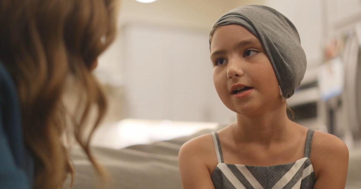 Cha mẹ đấu tranh đòi bảo hiểm chi trả cho phẫu thuật tái tạo tai cho con gái 1 251104 ear surgery mn 1447 f5c5b1