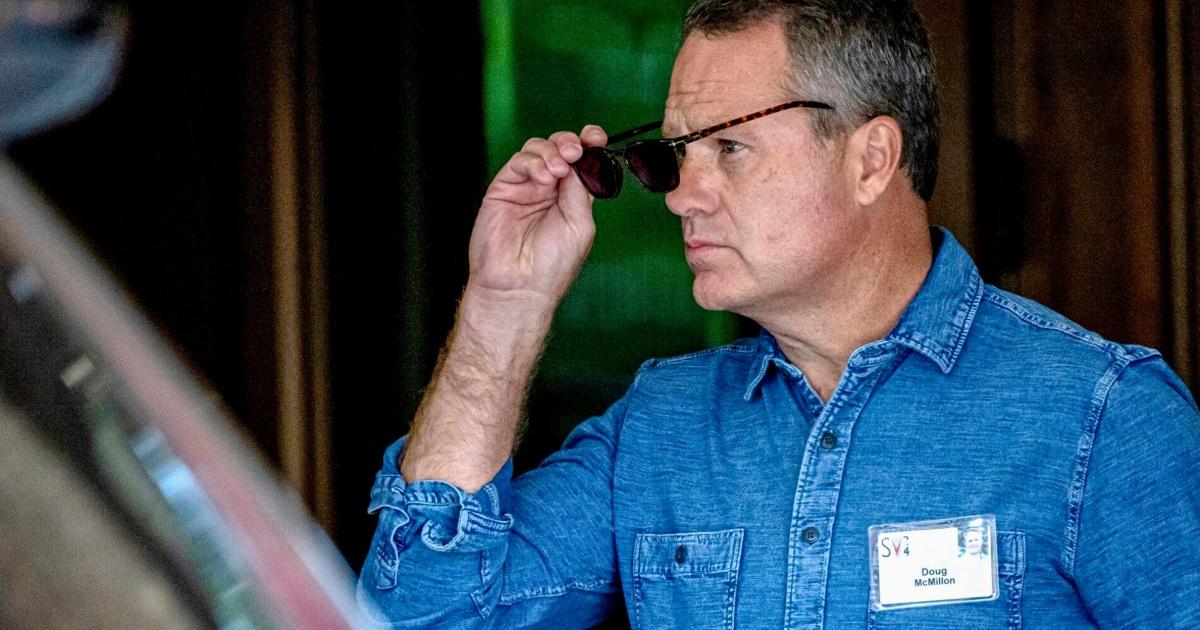 Tổng Giám Đốc Walmart Sắp Nghỉ Hưu, Để Lại Một Công Ty Dẫn Đầu Ngành Bán Lẻ Hoa Kỳ 1 251114 Doug McMillon ch 1350 297e18