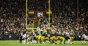 Disney và YouTube đạt thỏa thuận, kênh truyền hình trở lại nền tảng trực tuyến 8 Disney và YouTube đạt thỏa thuận, kênh truyền hình trở lại nền tảng trực tuyến