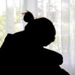 Bác sĩ tìm hiểu nguyên nhân một số người gặp tác dụng phụ khi ngưng thuốc chống trầm cảm