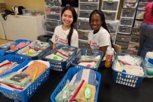 Hướng dẫn Tình nguyện 2025: 11 Cách Đóng góp cho Cộng đồng Spring, Klein 16 Hướng dẫn Tình nguyện 2025: 11 Cách Đóng góp cho Cộng đồng Spring, Klein