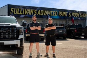 Cửa hàng sửa chữa ô tô Sullivan ở Kingwood kỷ niệm 40 năm thành lập 7 Cửa hàng sửa chữa ô tô Sullivan ở Kingwood kỷ niệm 40 năm thành lập