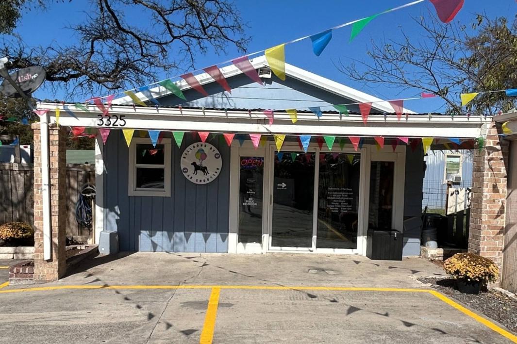 Balloons by J Khai Trương Tại McKinney 1 394412