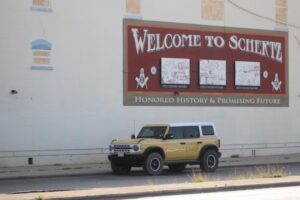 Cử tri Schertz chọn quy định sử dụng đất thay vì sáp nhập 19 Cử tri Schertz chọn quy định sử dụng đất thay vì sáp nhập