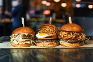 Quán Burger Hopdoddy Sẽ Khai Trương Tại McKinney Vào Ngày 11/11 5 Quán Burger Hopdoddy Sẽ Khai Trương Tại McKinney Vào Ngày 11/11