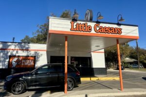 Little Caesars tái xuất tại trung tâm Georgetown