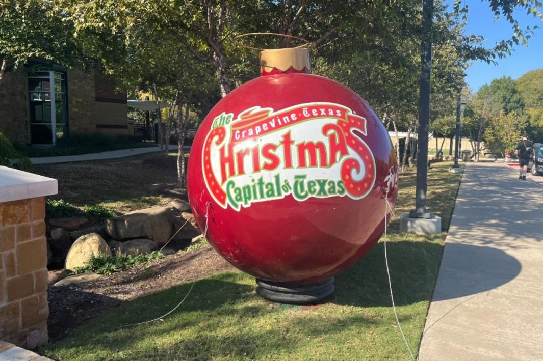 Grapevine Chuẩn Bị Cho Lễ Hội Ánh Sáng Giáng Sinh và Các Sự Kiện Khác 1 395869