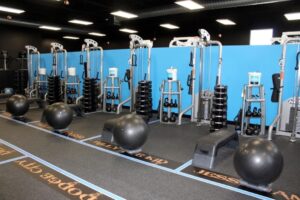 Outlaw Fitcamp mở phòng tập tại Frisco, Texas 9 Outlaw Fitcamp mở phòng tập tại Frisco, Texas