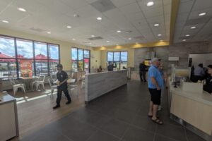 Bojangles khai trương chi nhánh mới tại League City 13 Bojangles khai trương chi nhánh mới tại League City