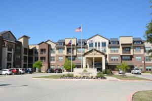 Tham khảo 15 cộng đồng cư dân cao niên gần Flower Mound, Highland Village và Argyle