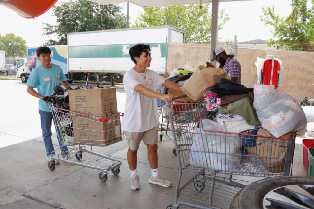 Cửa hàng bán lại ở Houston thay đổi cuộc sống 1 396772