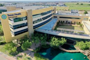 Bệnh viện Texas Health Alliance dùng robot trị tuyến tiền liệt 9 Bệnh viện Texas Health Alliance dùng robot trị tuyến tiền liệt