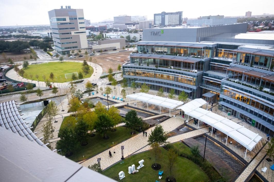 Trung tâm Y tế Texas Sẽ Thêm Khách Sạn, Trung Tâm Hội Nghị Mới vào Helix Park 1 397232