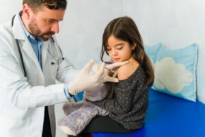 Harris County Cung Cấp Vắc-xin Cúm Miễn Phí tại Các Trung Tâm Cộng Đồng 7 Harris County Cung Cấp Vắc-xin Cúm Miễn Phí tại Các Trung Tâm Cộng Đồng