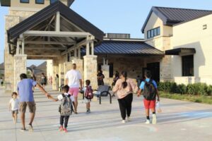 Học Khu Prosper ISD Phê Duyệt Lịch Học 2025-26