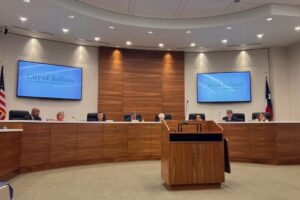 Bellaire Sẽ Tổ Chức Buổi Điều Trần Công Khai Về Thay Đổi Quy Định Phân Vùng Đa Dụng, Bao Gồm Quy Tắc Phòng Khám Thú Y Và Giới Hạn Căn Hộ