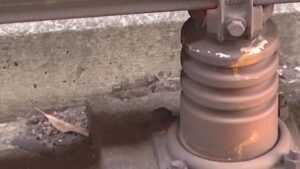 BART Ngừng Vệ Sinh Bụi Gây Ra Sự Cố 'Flashover' Trong Tàu Điện Ngầm Từ Năm 2020 20 BART Ngừng Vệ Sinh Bụi Gây Ra Sự Cố ‘Flashover’ Trong Tàu Điện Ngầm Từ Năm 2020