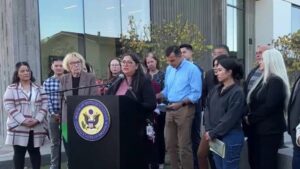 Cắt giảm ngân sách liên bang ảnh hưởng nhà ở giá rẻ tại Vùng Vịnh? 3 Cắt giảm ngân sách liên bang ảnh hưởng nhà ở giá rẻ tại Vùng Vịnh?