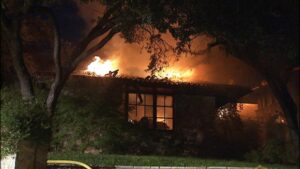 Cử Tri Texas Phê Duyệt Tu Chính Án Cho Phép Giảm Thuế Tài Sản Cho Nhà Bị Cháy 10 Cử Tri Texas Phê Duyệt Tu Chính Án Cho Phép Giảm Thuế Tài Sản Cho Nhà Bị Cháy