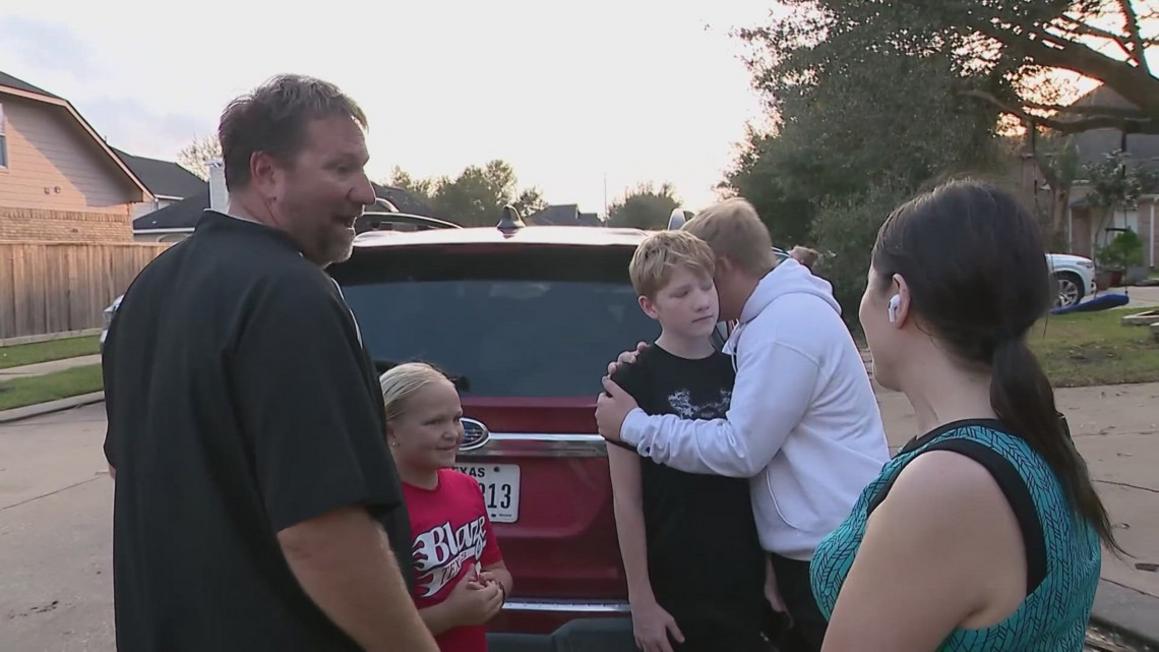 7079c9c2 e954 4a04 8c44