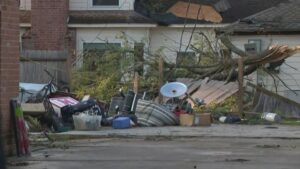 Nạn nhân bão Texas được khuyến khích báo cáo thiệt hại