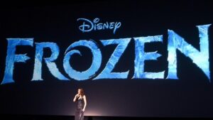 Disney Ra Mắt Robot Olaf Tự Do Di Chuyển Và Tương Tác Với Khách Tham Quan