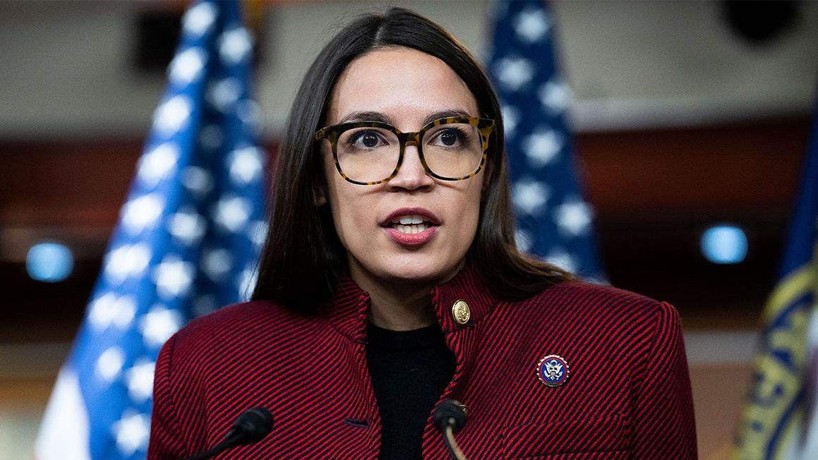 Đại diện Alexandria Ocasio-Cortez lên tiếng về cuộc gặp của Tổng Thống Donald Trump và Thị trưởng đắc cử New York 1 AOC