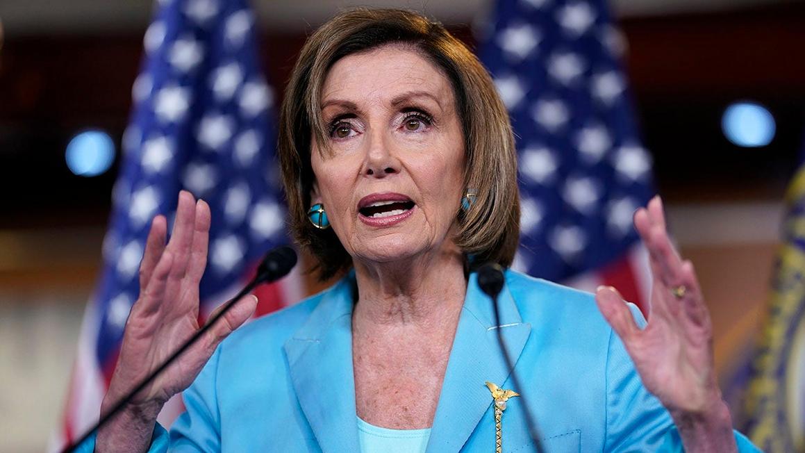 Bà Pelosi gọi ông Trump là 'sinh vật ghê tởm' và 'điều tồi tệ nhất trên trái đất' 1 AP21168550525304