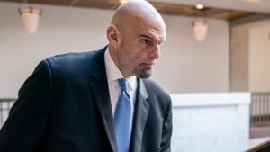 Thượng Nghị Sĩ John Fetterman Nhập Viện Sau Khi Bị Ngã 11 Thượng Nghị Sĩ John Fetterman Nhập Viện Sau Khi Bị Ngã
