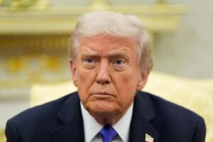 GOP của Trump Báo Động Vì Thua Đậm Trong Bầu Cử 11 GOP của Trump Báo Động Vì Thua Đậm Trong Bầu Cử