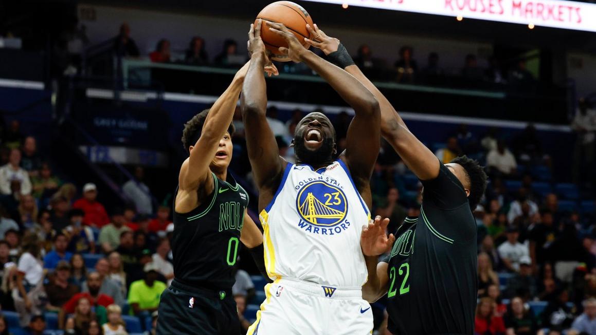 Draymond Green của Warriors lại đối đầu fan hâm mộ 1 AP25321111769027