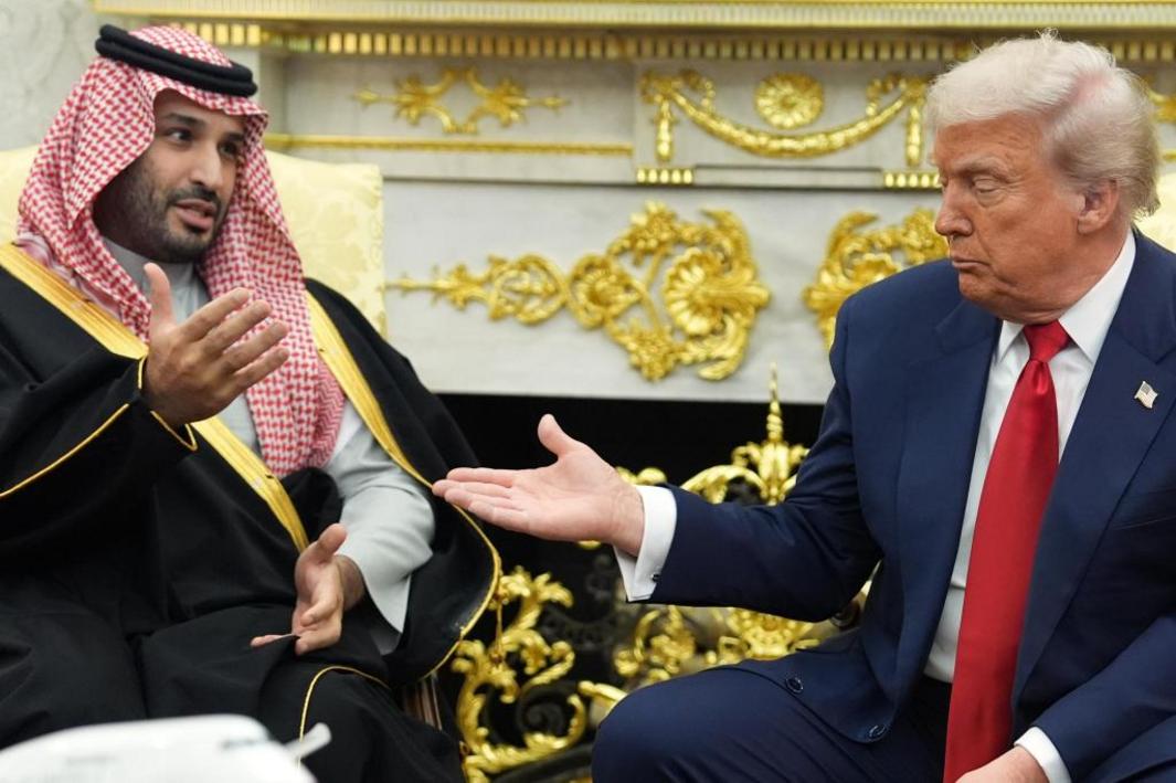 Ali: Tổng Thống Trump và Thái tử Mohammed bin Salman gắn kết qua sự khinh miệt và sợ hãi báo chí tự do 1 APTOPIX Trump Saudi Arabia 85729 1 1