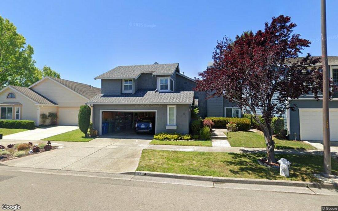 Bán nhà ở Quận Alameda giá $1,568,000 1 Alameda County real estate House on Clipper Drive sells for 1568000